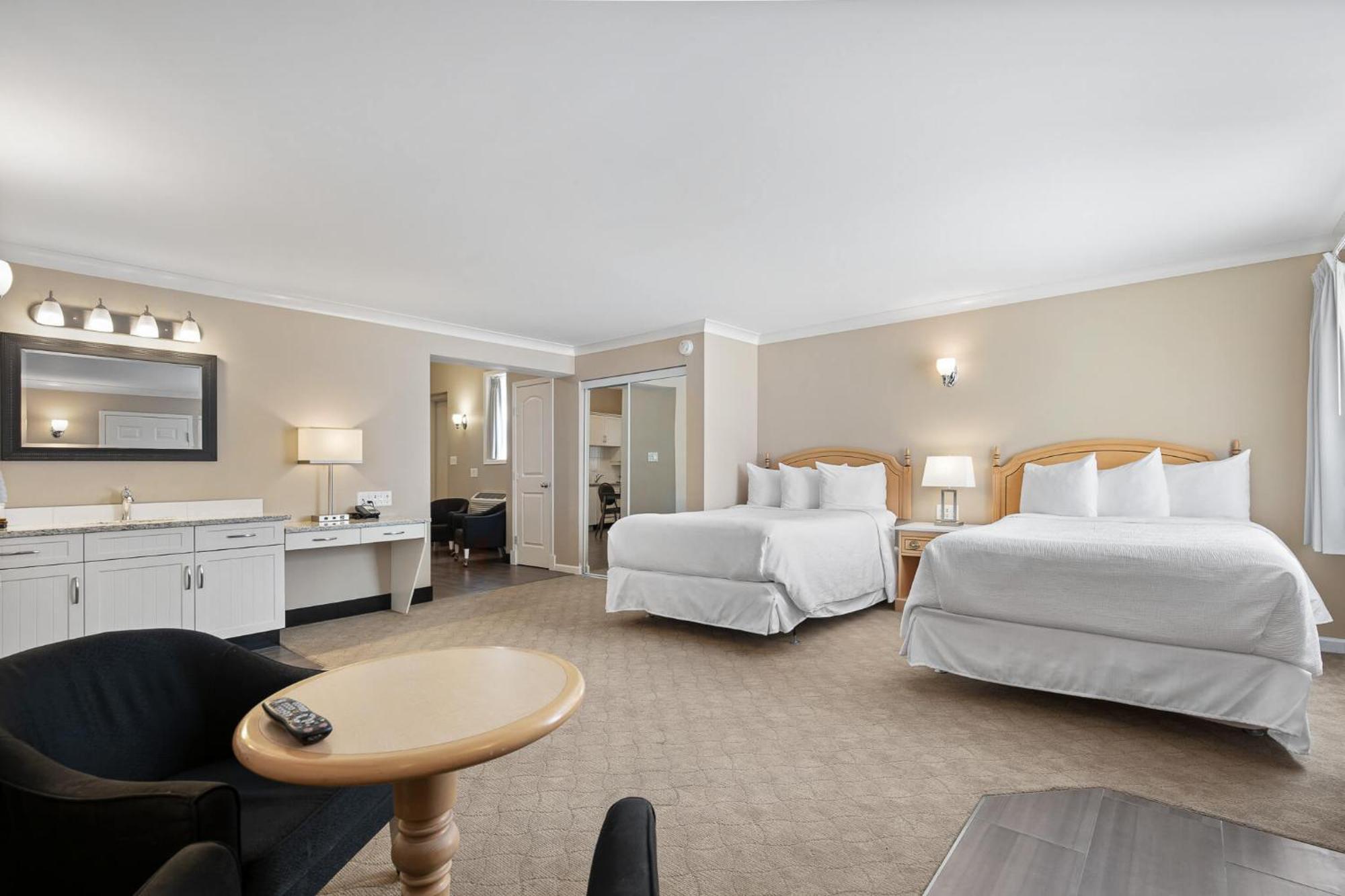 Glenwood Inn & Suites Trail Extérieur photo