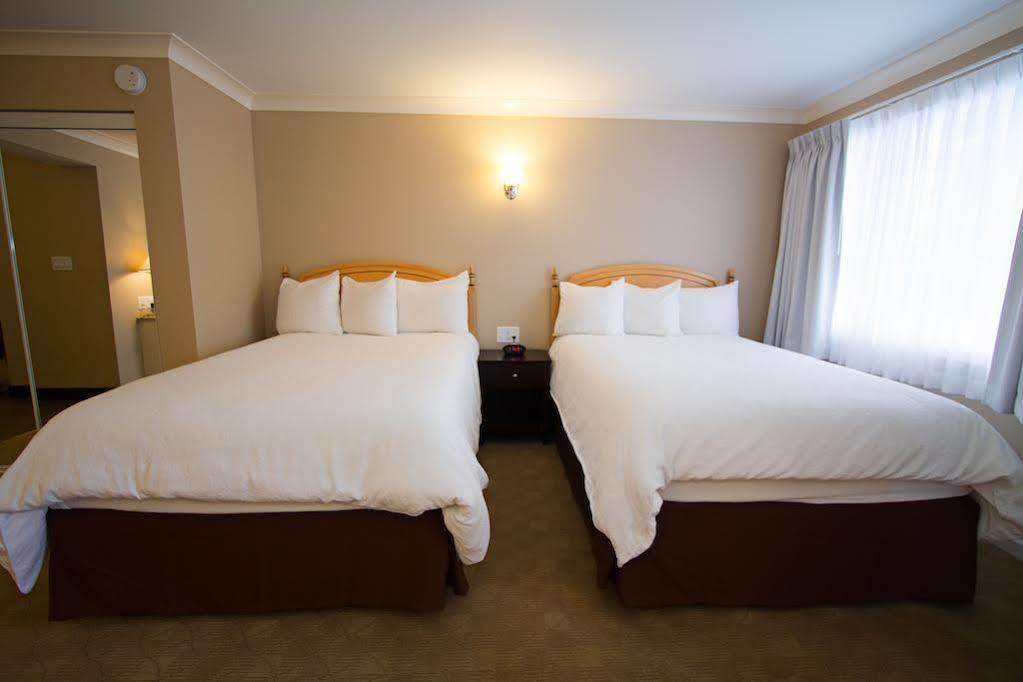 Glenwood Inn & Suites Trail Extérieur photo